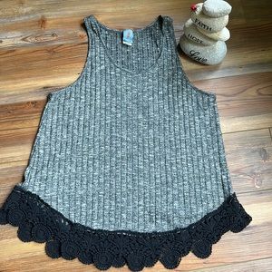 💖Pink Melo black/white heather boat neck knit tank top with scalloped lace hem